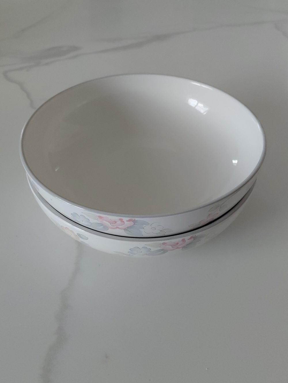 Pfaltzgraft Wyndham White Floral Ceramic Bowls - Set of 2